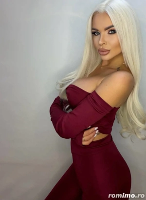 Poze 100% reale, poze cu fata ! Te aștept să mă descoperi, Fac conf pe WhatsApp. Ofer și show web !