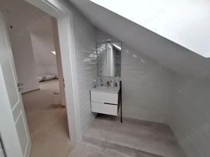 Apartament cu 3 camere- 71 mp utili-bucatarie inchisa- Pozitie excelenta-Chisoda - imagine 15