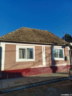 Casă de vanzare - imagine 2