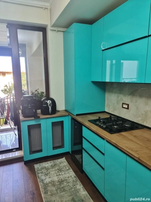 Central - Apartament lux, 64 mp utili + boxa 15 mp - imagine 4