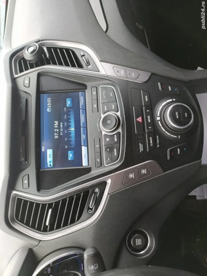 Vând Hyundai santa fe 