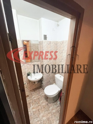 Titan, Liviu Rebreanu, Mega Image, Metrou  - imagine 5