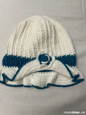 Vand caciuli crosetate - imagine 2