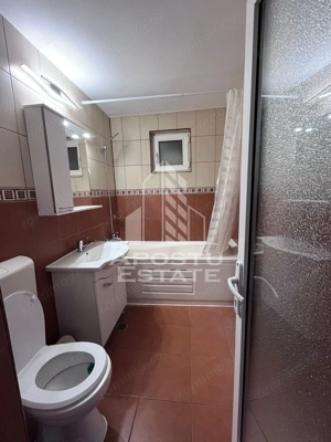 Apartament cu 3 camere, decomandat, centrala proprie, zona Soarelui - imagine 13