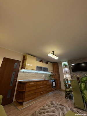 dau in chirie apartament 3 camere ,zona Intre Lacuri