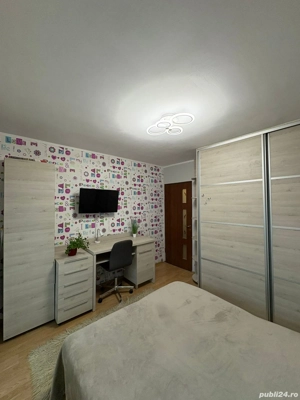 dau in chirie apartament 3 camere ,zona Intre Lacuri - imagine 4