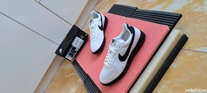 Adidasi unisex Nike 40.5