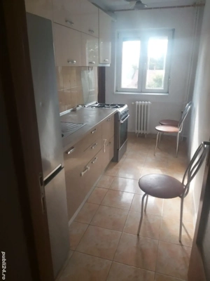 Inchiriez apartament 3 camere Vlaicu - imagine 7