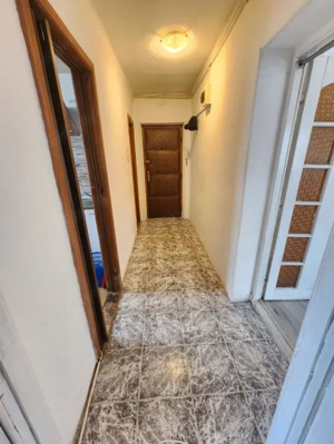 Inchiriez apartament cu 2 camere în zona facultății de Vest comision zero