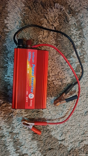 Invertor auto 12V la 220V, 1000W - livrez gratuit in Bucuresti