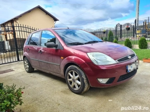 Ford Fiesta mk 5   V