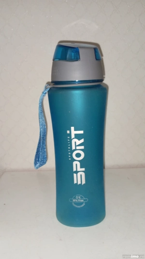 Bidon de apă sport.