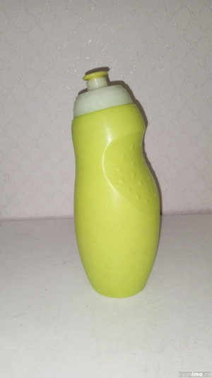 Bidon de apă sport.