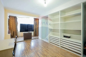 De vânzare apartament  cu 3 camere în zona Nufărul - imagine 8