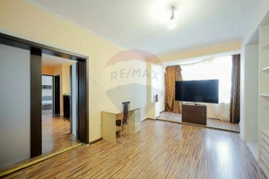 De vânzare apartament  cu 3 camere în zona Nufărul - imagine 9