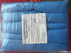 Acoperitoare încălțăminte 3800 bucăți.