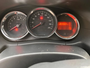 Vând Duster 4x4 - imagine 5