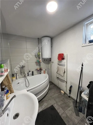 Casa individuala cu 5 camere si 3 bai cu teren de 356 mp zona Veterani - imagine 11