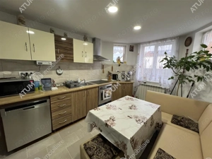 Casa individuala cu 5 camere si 3 bai cu teren de 356 mp zona Veterani - imagine 7