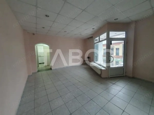 Proprietate exclusivista 2 case si 1 spatiu comercial in zona Centrala - imagine 20