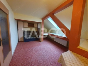 Proprietate exclusivista 2 case si 1 spatiu comercial in zona Centrala - imagine 8