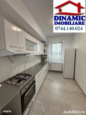 Ap 2 cam, ansamblu nou. Preț 380 euro  lună