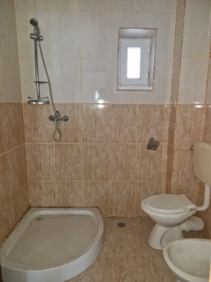 Casă spațioasă în comuna Recea, într-o zonă liniștită și bine poziționata - imagine 20