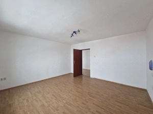 Casă spațioasă în comuna Recea, într-o zonă liniștită și bine poziționata - imagine 15