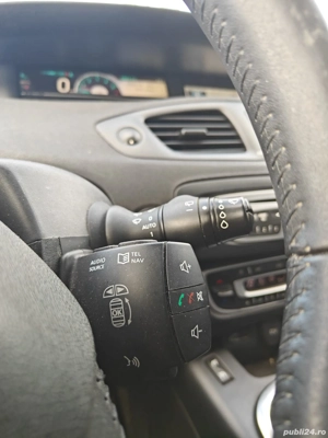 Renault Grand Scenic  - imagine 6