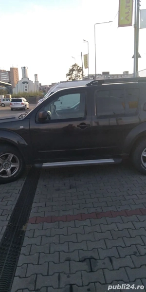 Vand NISSAN Pathfinder