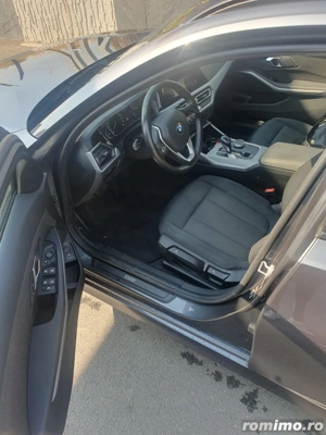 BMW 318D break, an 2021  km REALI, carte Romania, autentificare efectuata - imagine 2