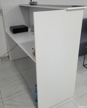 Vand scafa oglinzi receptie salon înfrumusețare coafura frizerie 