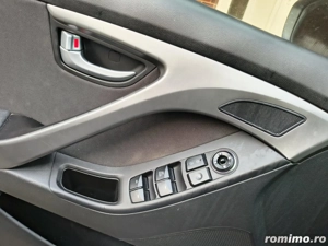 Hyundai Elantra 1.6 MPi - imagine 6