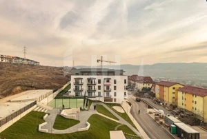 Apartament 3 camere plus parcare in zona Regal - imagine 8