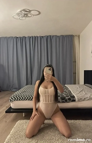 Buna sunt Giulia fac si deplasari Te astept si la mine in locatie 