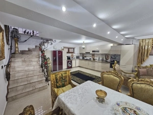 Eleganță și rafinament în Cetate – casa ideală pentru familia ta - imagine 5