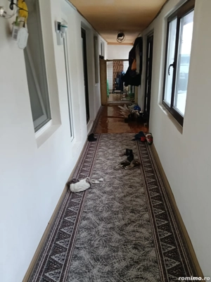 Casa de vanzare piatra olt la strada principala Intr o zona in plina dezvoltare  - imagine 4