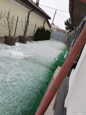 Casa de vanzare piatra olt la strada principala Intr o zona in plina dezvoltare  - imagine 5