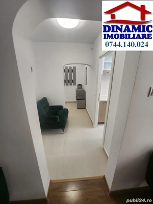 Apartament 2 camere, zona centrala, 430 Euro lunar - imagine 3