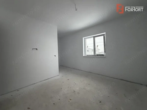 Duplex cu 3 camere la cheie, teren 270 mp, perete dublu - Sanandrei - imagine 8