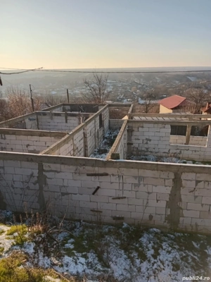 Casa în construcție de vânzare  - imagine 4