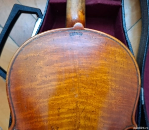 Vând vioară 4 4 copie Stradivarius stare foarte bună - imagine 3