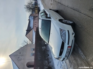 ford mondeo combi  1800 benzină  - imagine 2