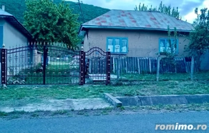 Vând Casa la Munte in Slava Rusă, 2000 m2