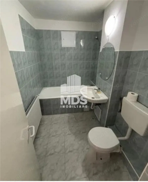 Decomandat la etajul 1 cu garaj sub bloc - imagine 10