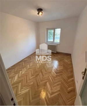 Decomandat la etajul 1 cu garaj sub bloc - imagine 3