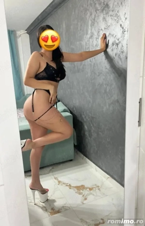 Ador joculețele erotice Melissa