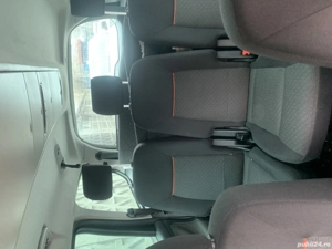 Vând Ford galaxy s max