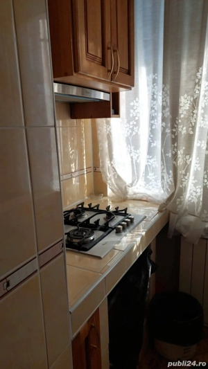 Apartament cu 2 camere, strada Al. Grivița-Mall,et.2