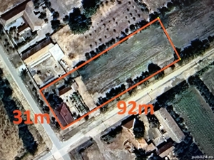 Casa de vânzare în Firiteaz, 24 km de Arad, 2787 metri pătrați.